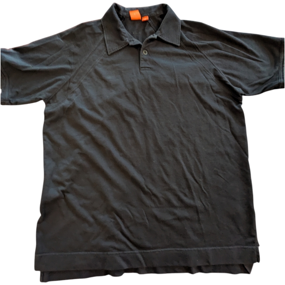 Hugo Boss men's navy blue lightweight polo shirt. Size Large